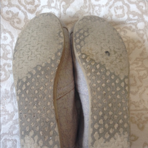 Grey toms - Picture 2 of 3